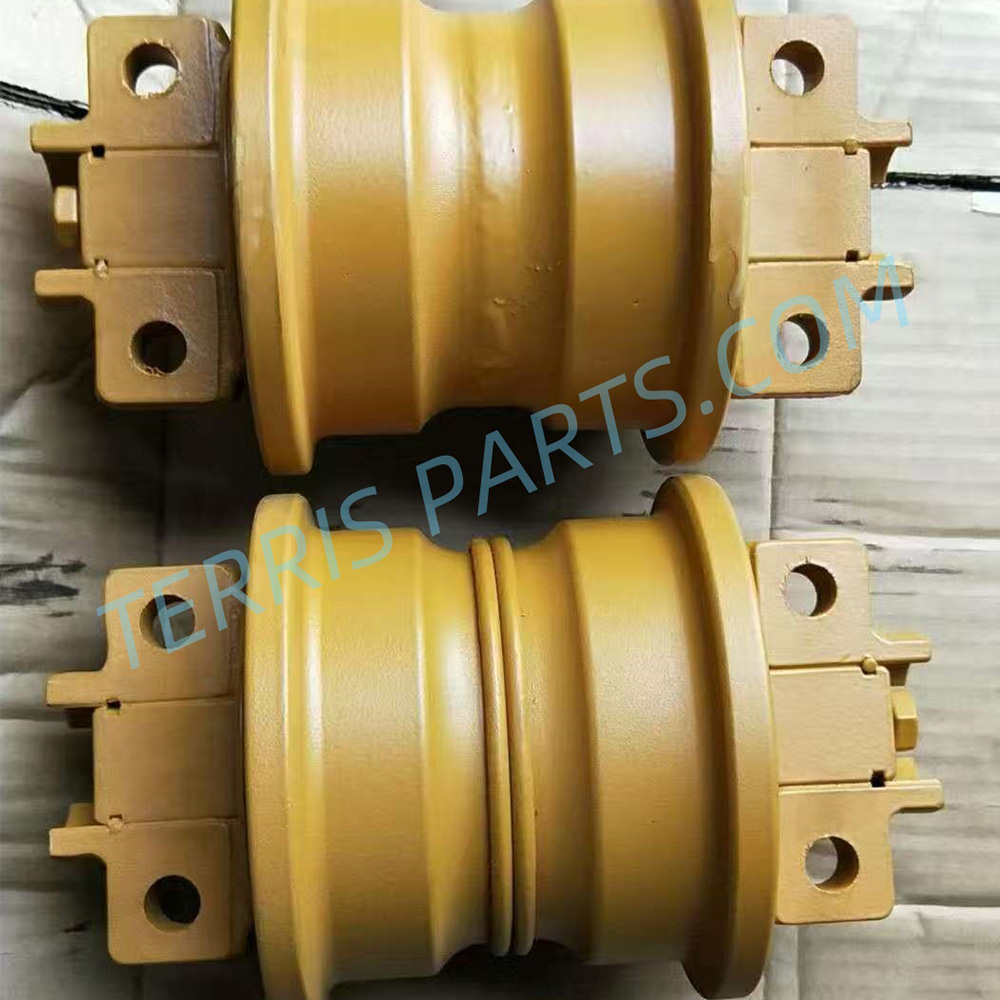 Caterpillar D10N Track Roller