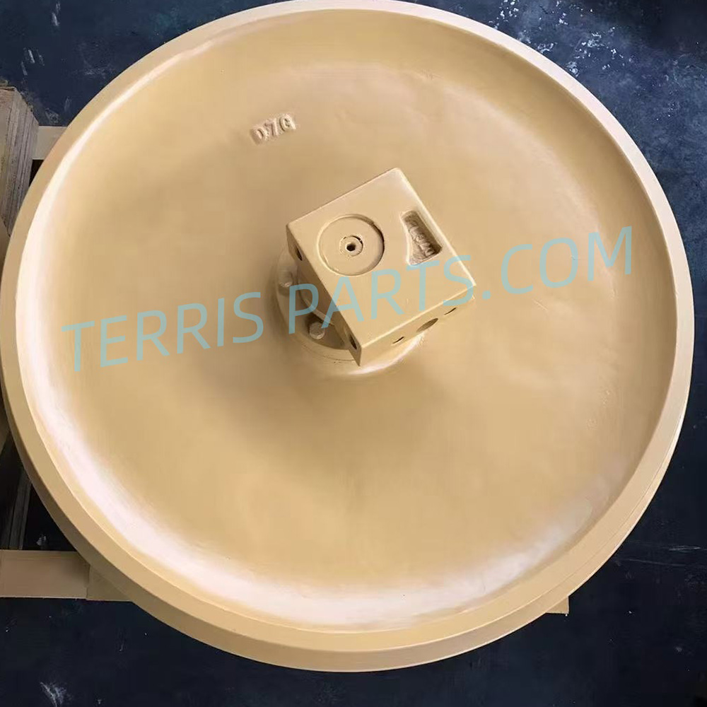 Caterpillar D7G idler