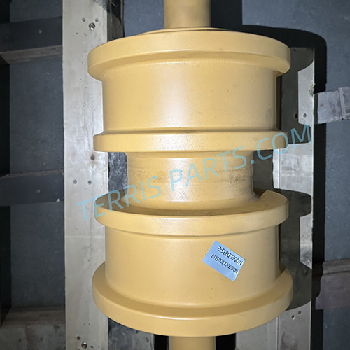 Komatsu D375 Track Roller