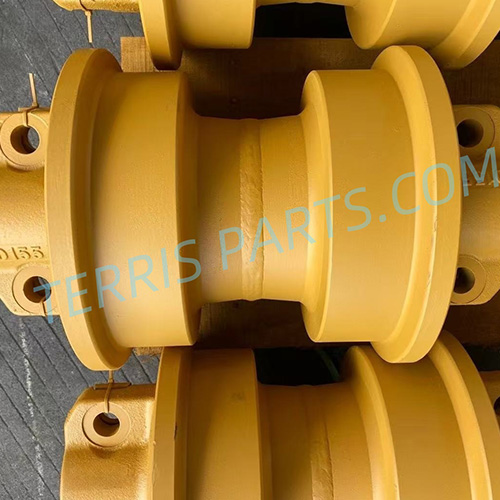 Komatsu D155 Track Roller